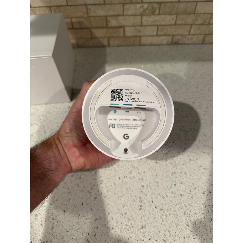 Google Wifi‎ Router - Picture 3 of 4